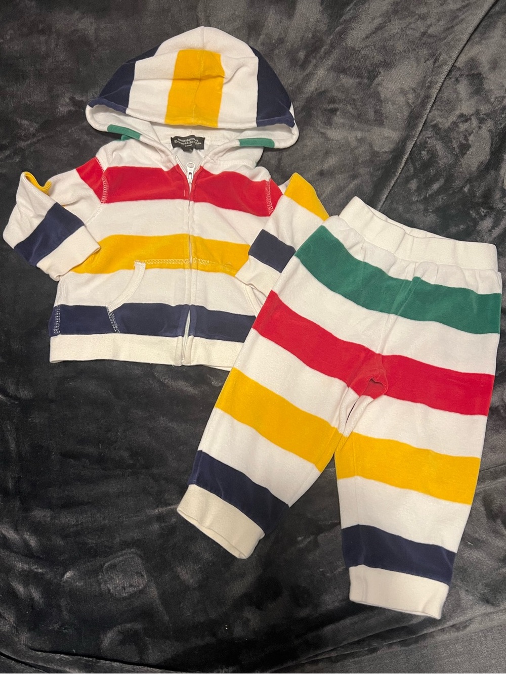 Hudson’s bay company striped infant track suit velour 6-12 months